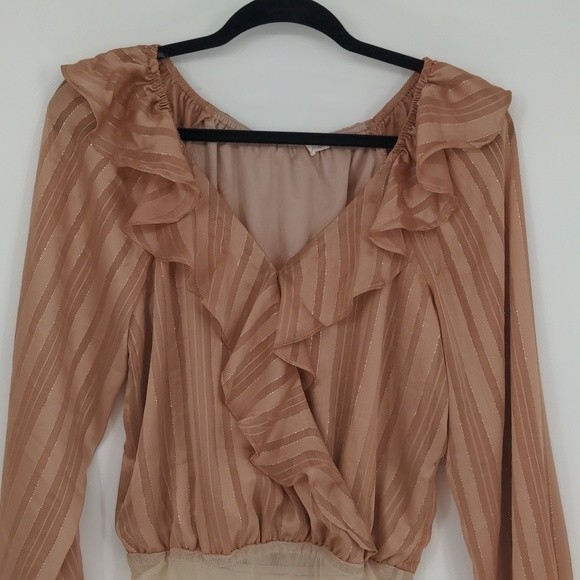 Lush Women's Bodysuit‎ Size Small Rose Gold Long Sleeve Ruffle Faux Wrap V Neck - Picture 2 of 16